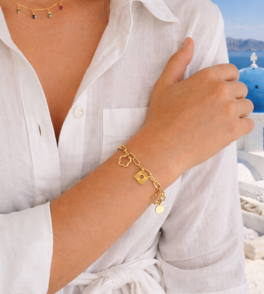 Daisy Charm Bracelet