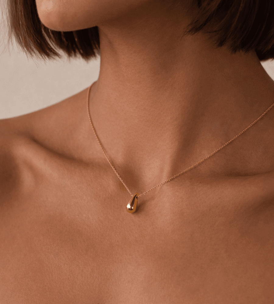 Amara Teardrop Necklace - Mireva Jewelry