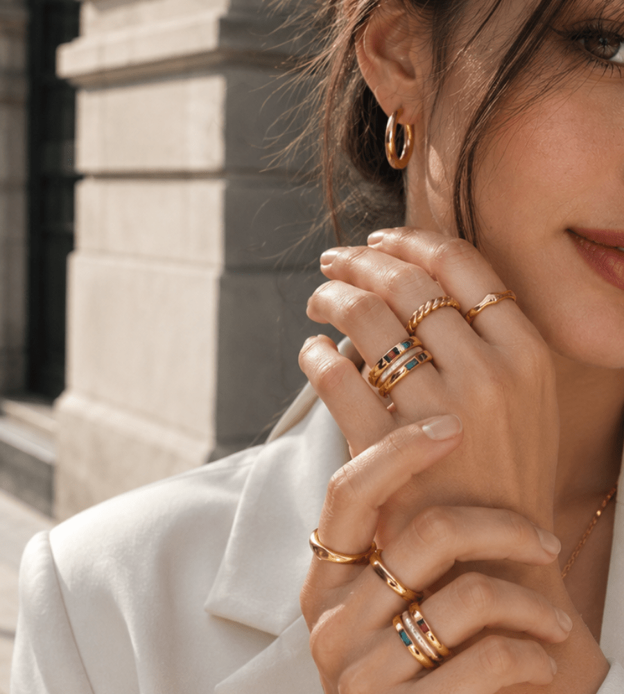 Baguette Birthstone Ring - Mireva Jewelry