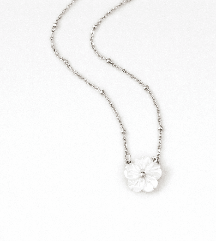 Blossom Flower Necklace - Mireva Jewelry