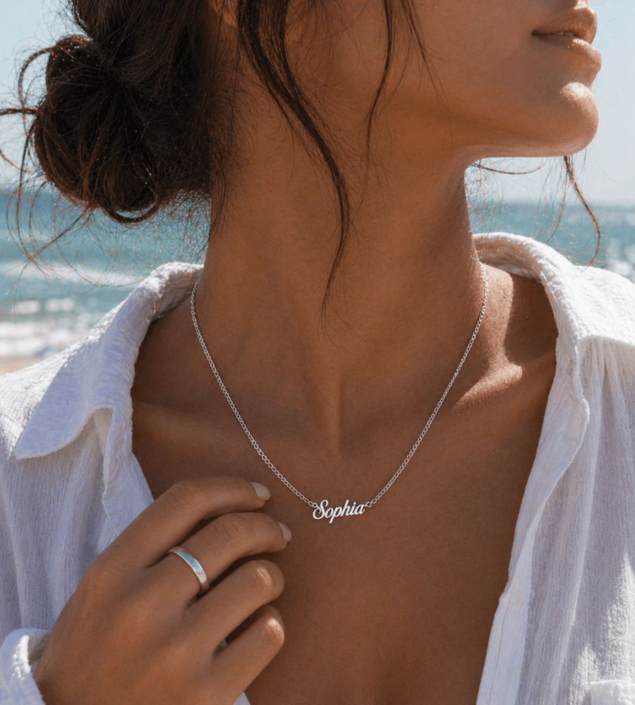 Bold Curb Name Necklace - Mireva Jewelry