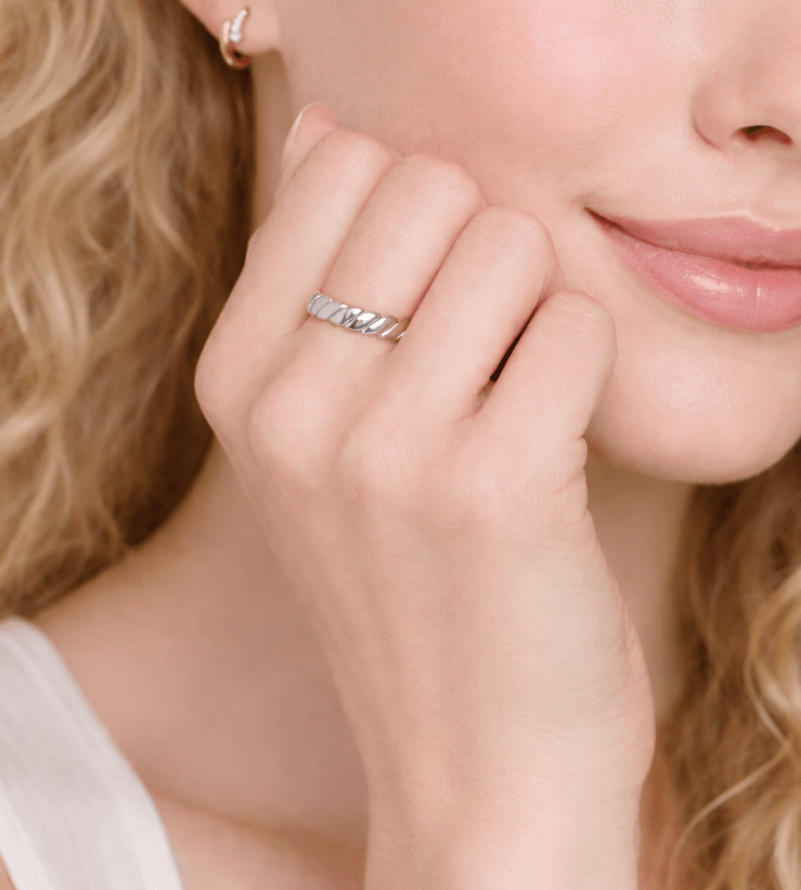 Calira Infinity Ring - Mireva Jewelry