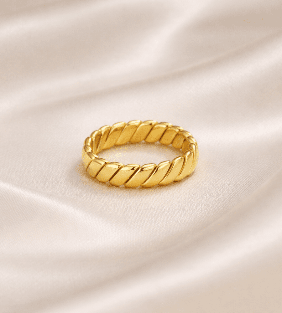 Calira Infinity Ring - Mireva Jewelry
