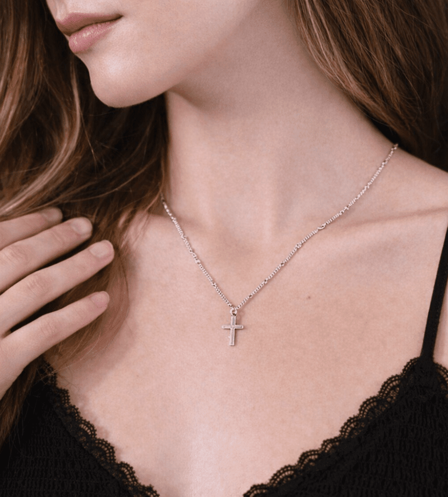Cross Necklace - Mireva Jewelry
