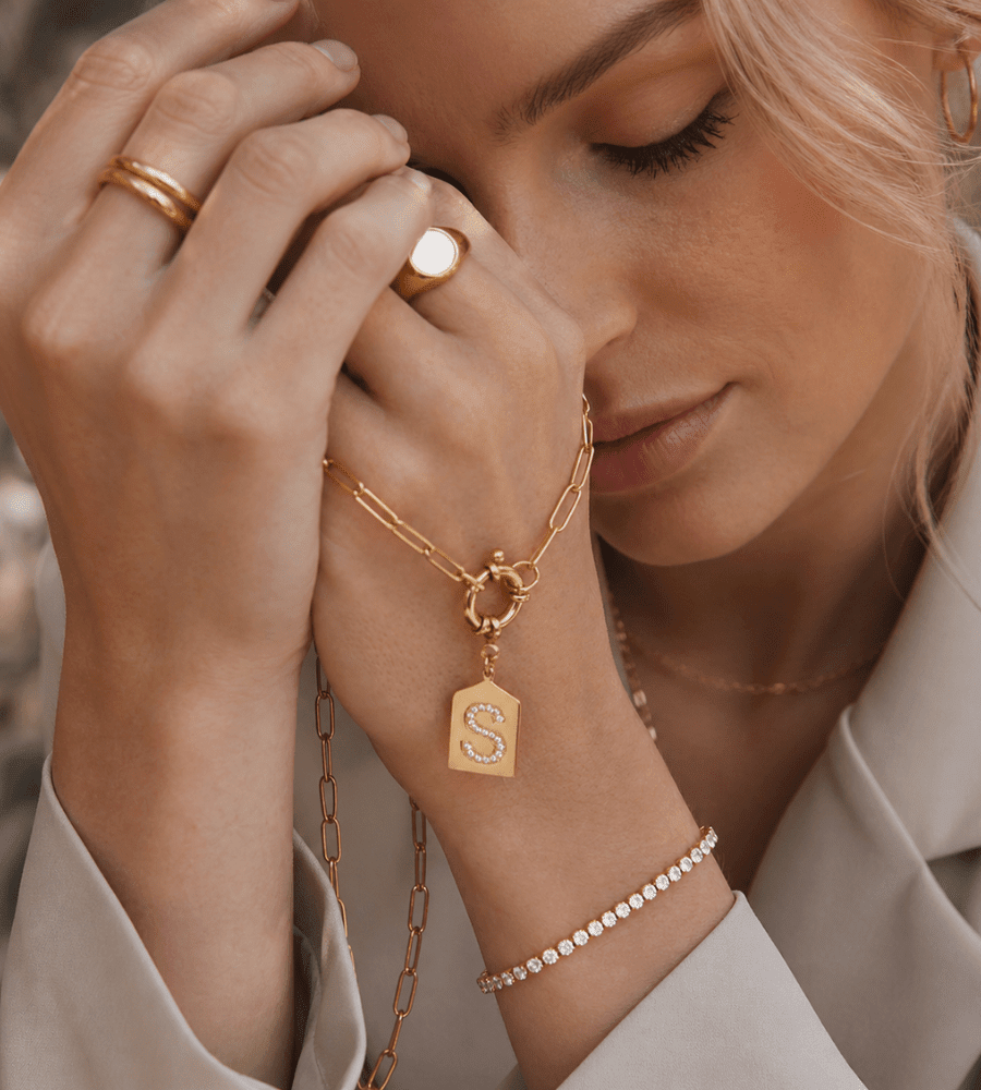 Dainty Pave Initial Pendant Necklace - Mireva Jewelry