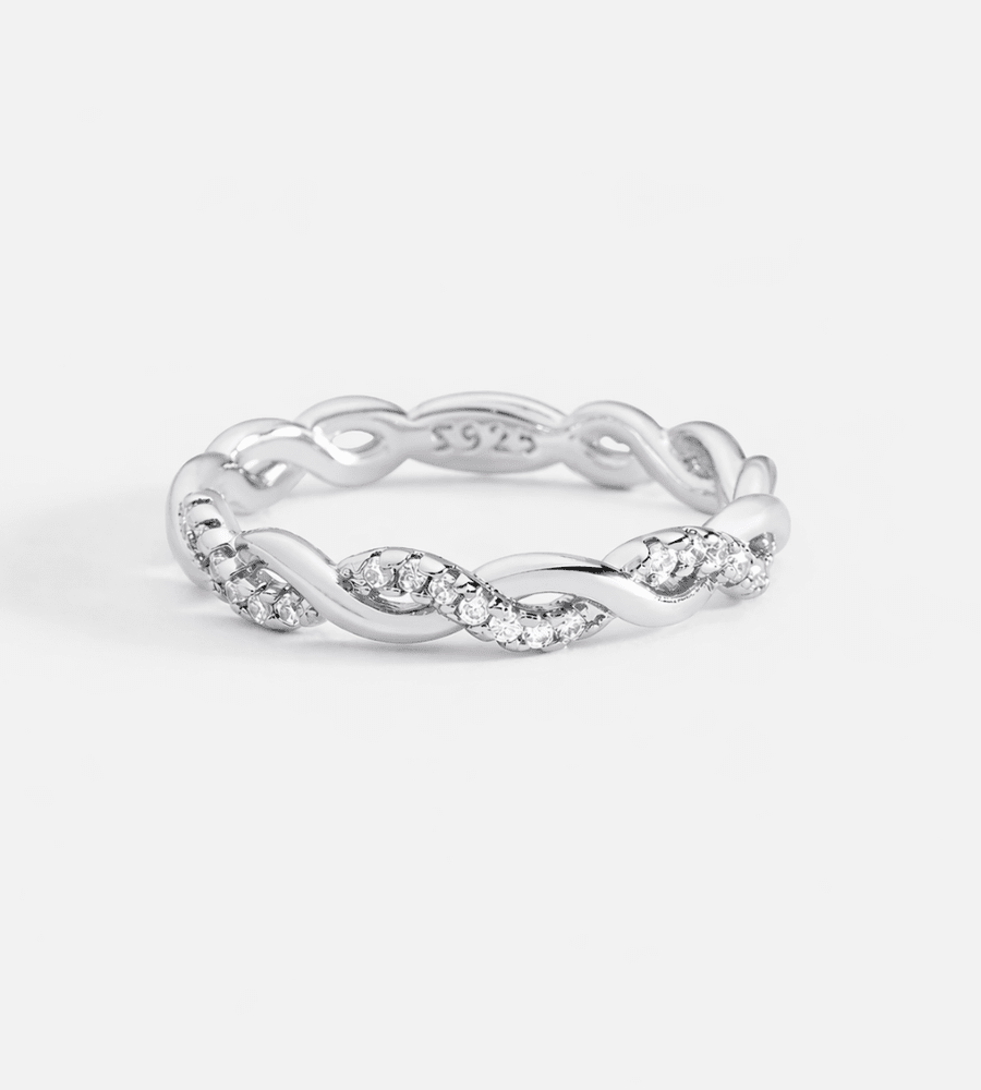 Dainty Twist Ring - Mireva Jewelry