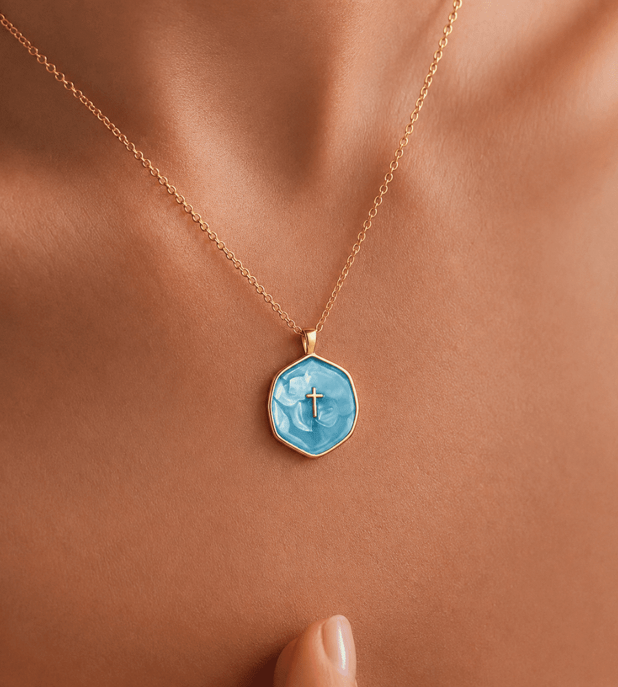 Golden Cross Pendant Necklace - Mireva Jewelry