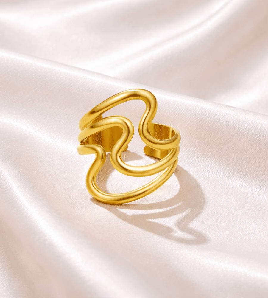 Golden Waves Ring - Mireva Jewelry