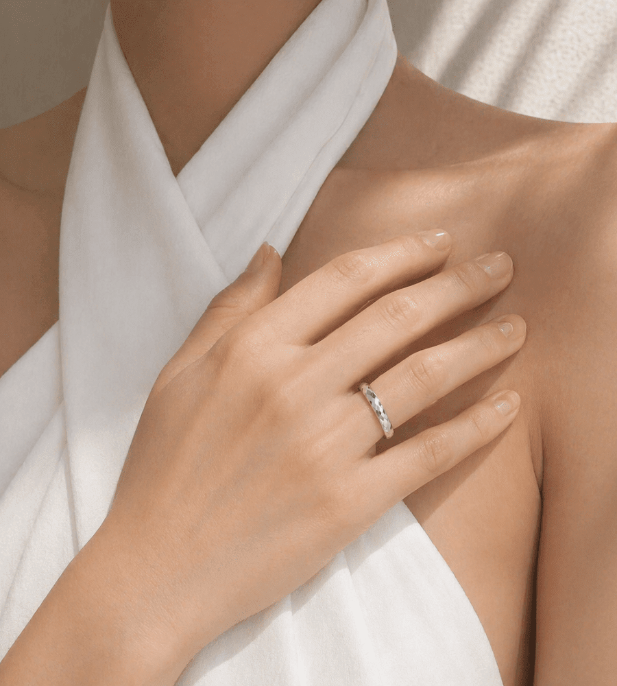 Hammered Band Ring - Mireva Jewelry