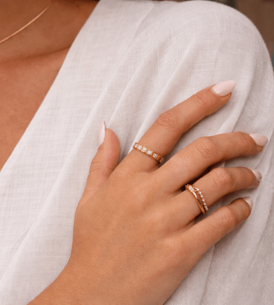 Hera Crystal Ring - Mireva Jewelry