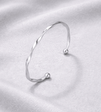 Imari Twisted Bangle - Mireva Jewelry