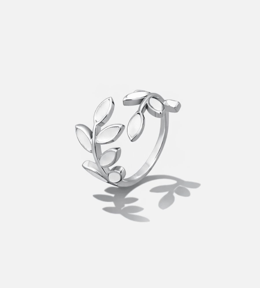 Leaf Gold Ring - Mireva Jewelry