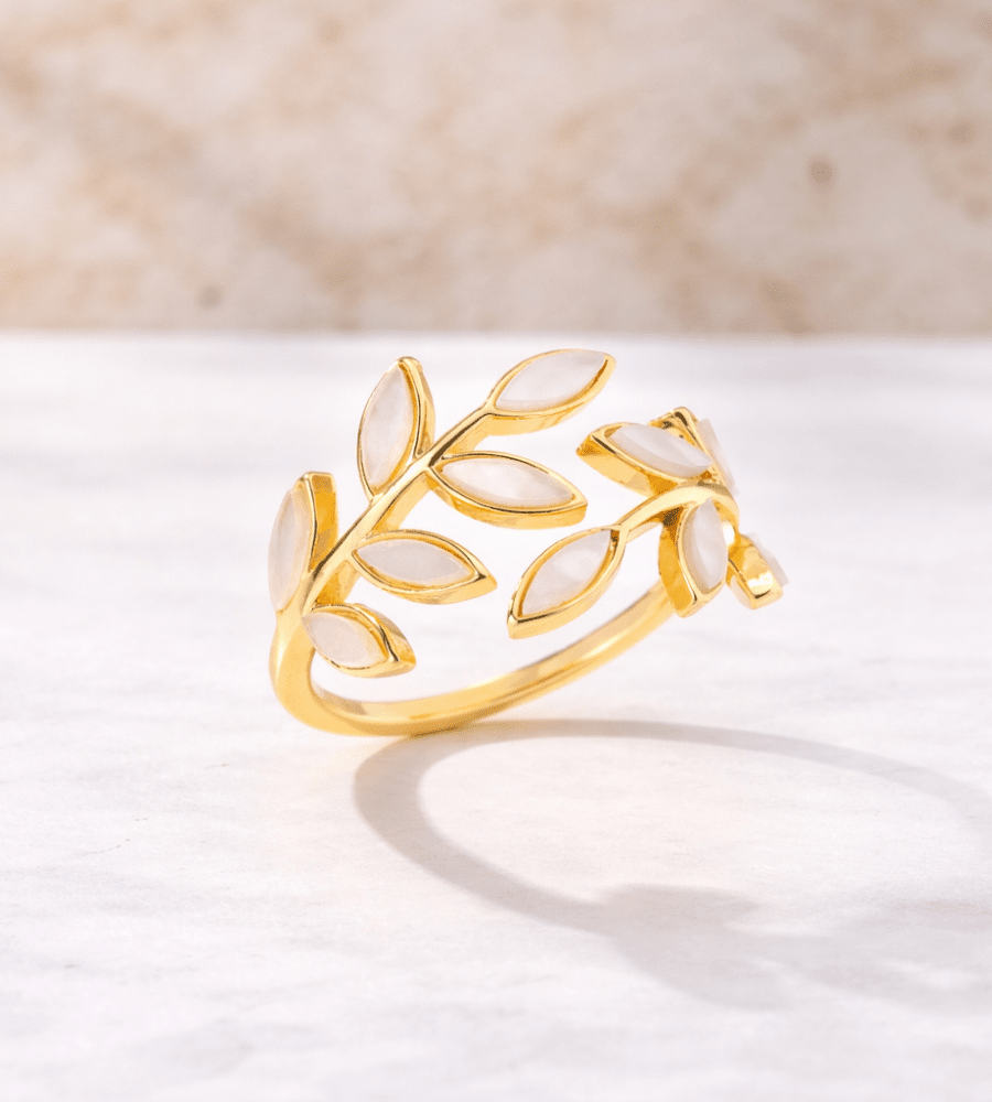 Leaf Gold Ring - Mireva Jewelry