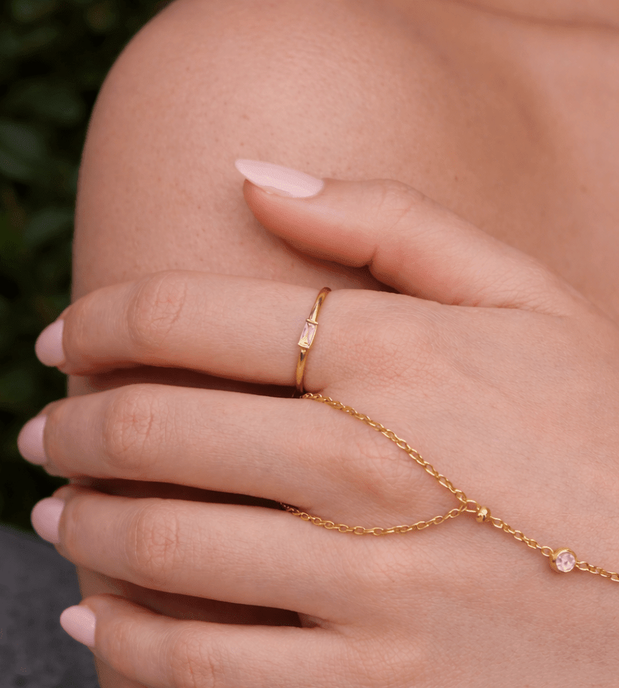 Leonore Crystal Ring - Mireva Jewelry