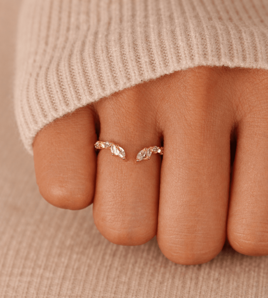 Lily Crystal Vine Ring - Mireva Jewelry