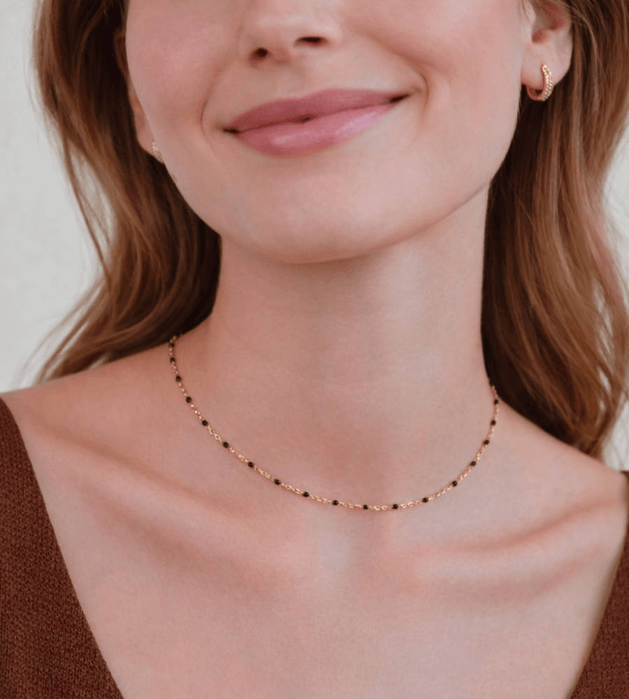 Mila Black Necklace - Mireva Jewelry