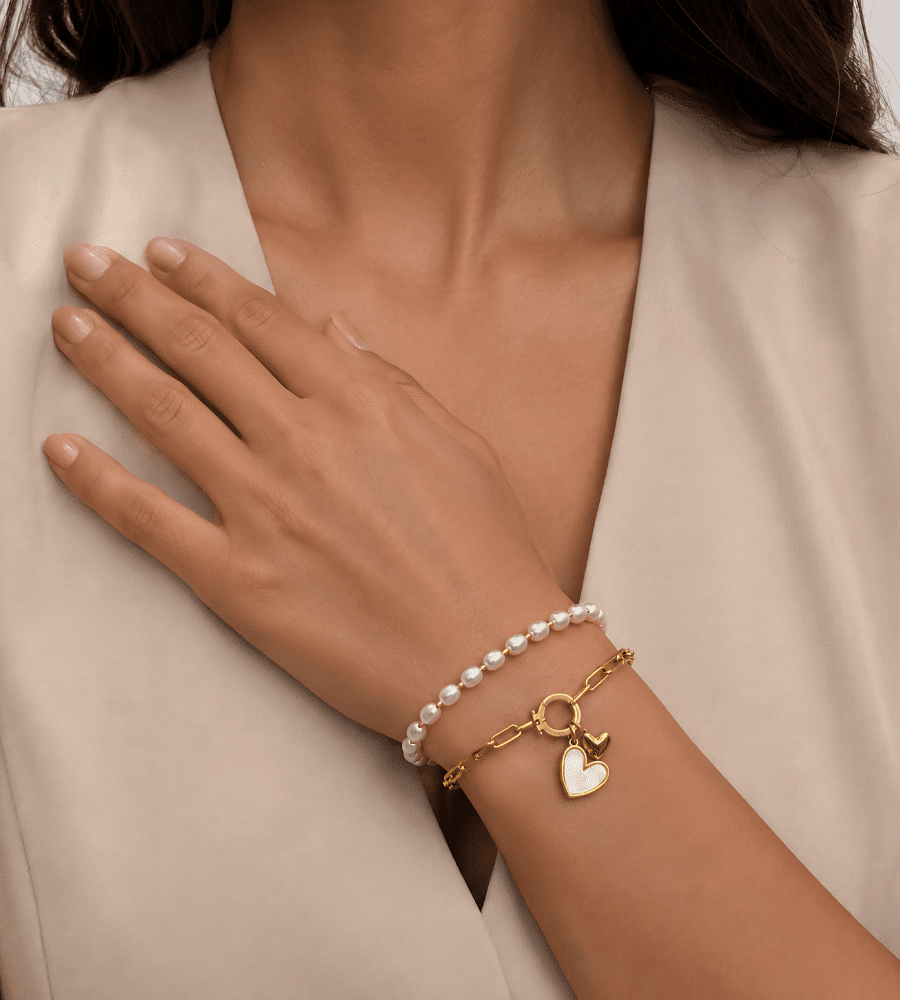 Paperclip Pearl Initial Heart Charm Bracelet - Mireva Jewelry