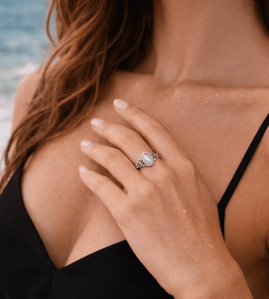 Vintage Pearl Ring - Mireva Jewelry