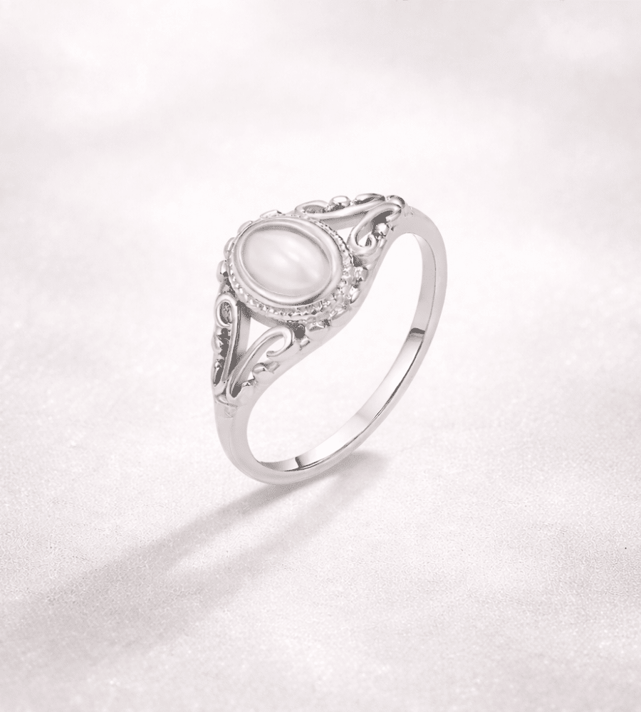 Vintage Pearl Ring - Mireva Jewelry